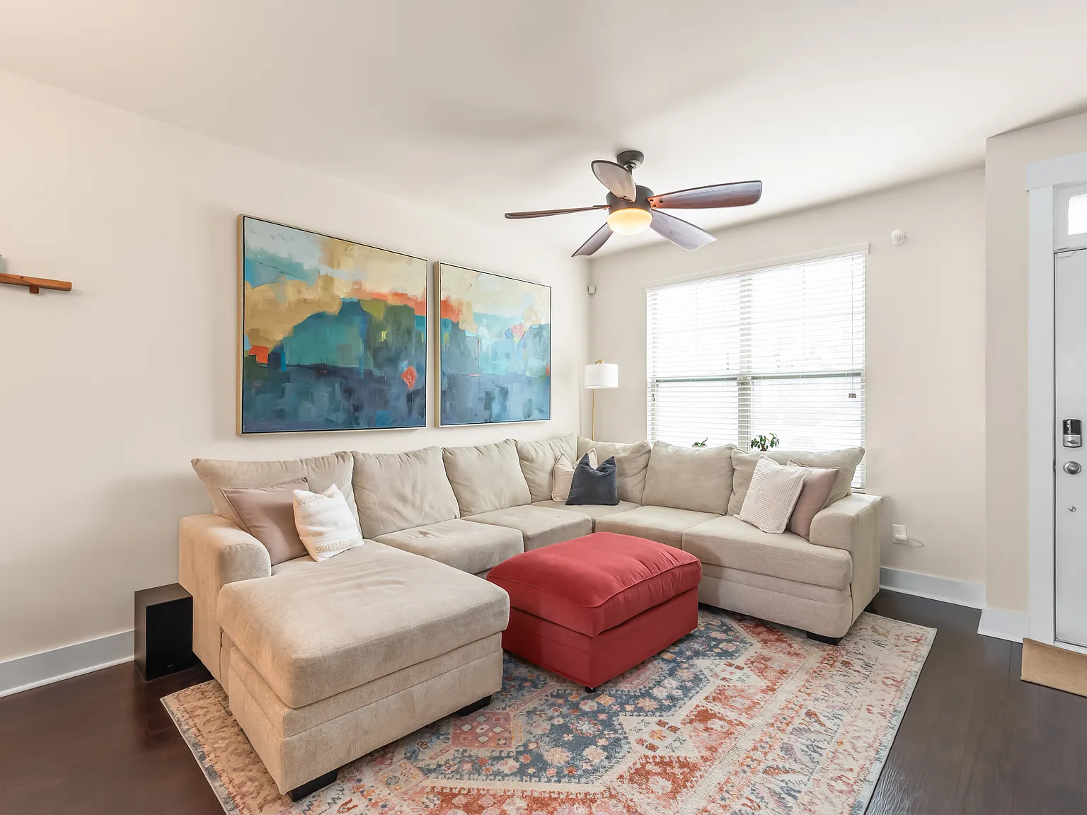 2 bed, 2.5 bath, 1467 sqft, $2,150 — Photo 4