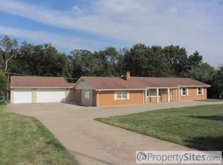 12811 State Line Rd, Kansas City, MO 64145