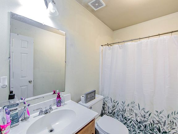 4th image of 2314 Saint Bernard St #0aadbd580