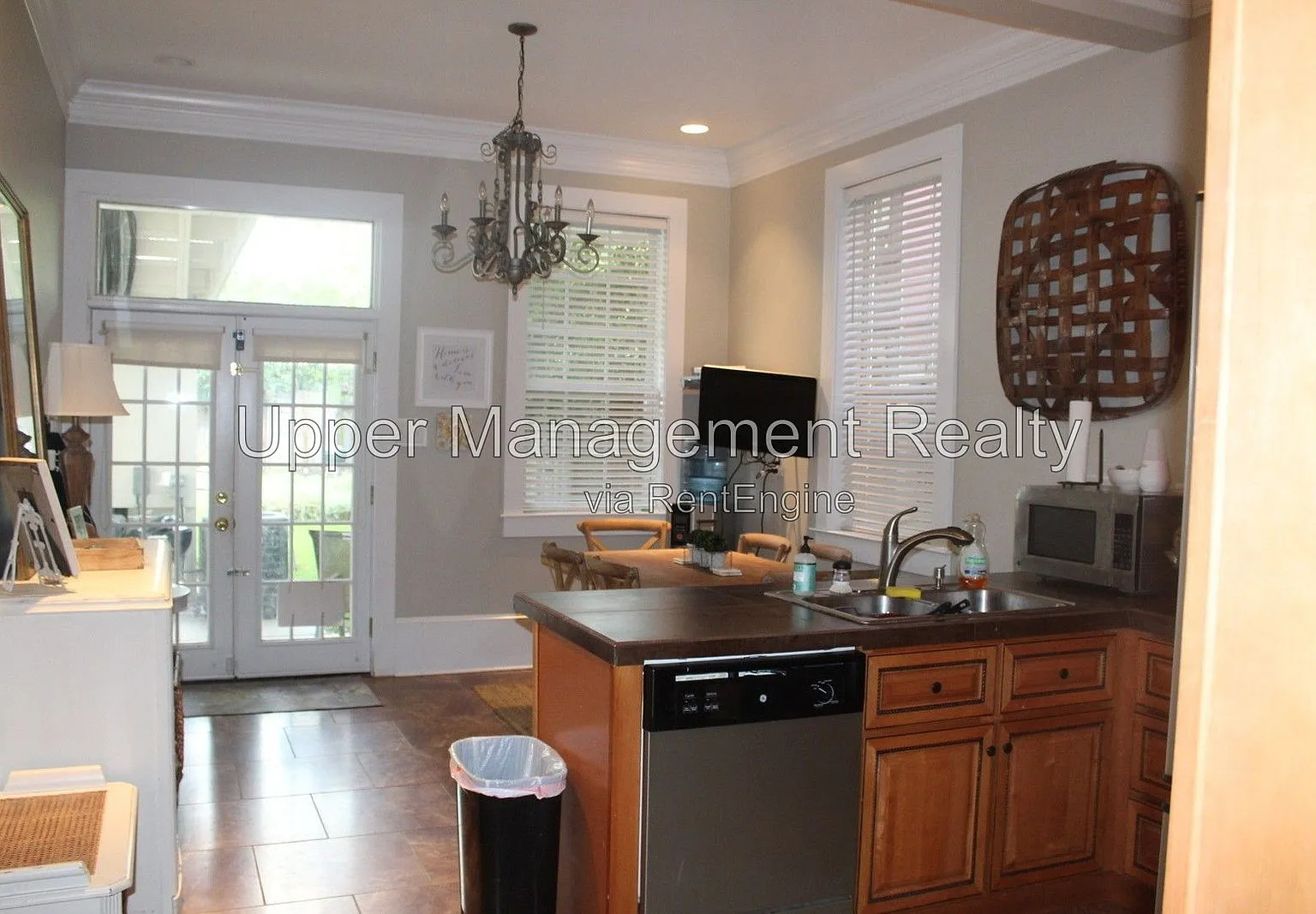 2 bed, 2.0 bath, 1000 sqft, $1,800 — Photo 1