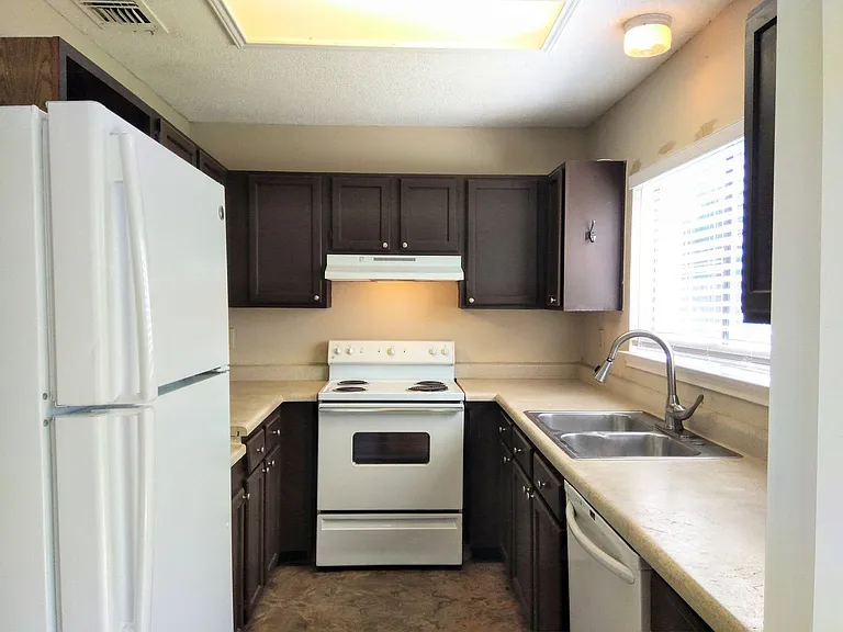 4138 Mystic Sunrise Dr — Photo 7