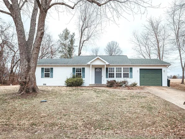 528 Christine St, Saint James, MO 65559