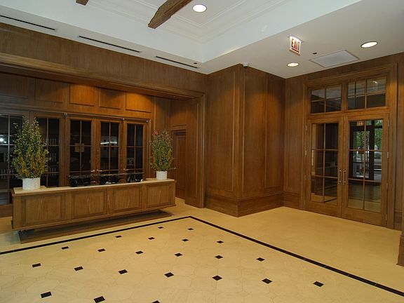 3rd image of 10 E Delaware Pl E #14A