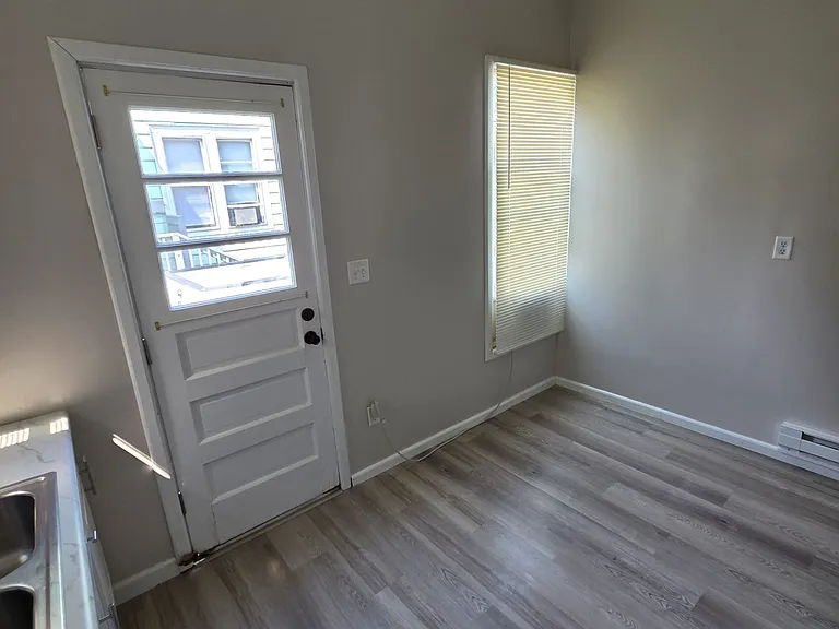 741 Lebanon St #2 — Photo 9