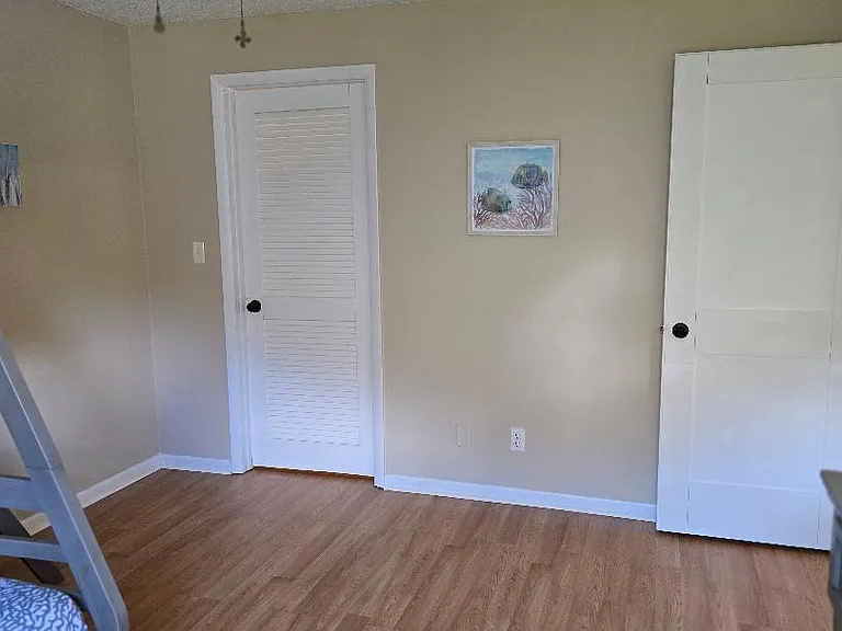 777 Robin Ave — Photo 10
