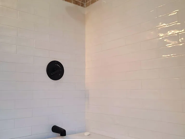 232 N Main St #2R — Photo 2