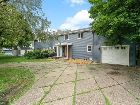 510 Greeley St S, Stillwater, MN 55082