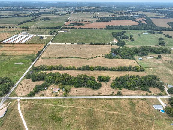4th image of 161 County Road 80