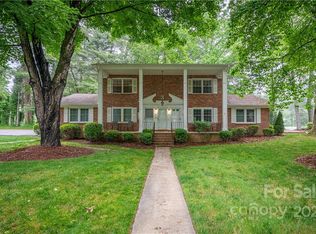 101 Boyd Dr APT 3B, Flat Rock, NC 28731