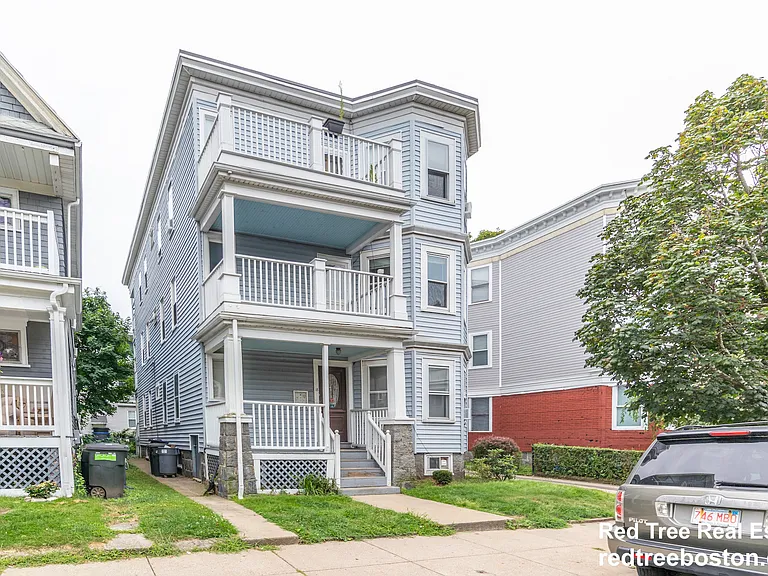 18 Howes St #2 — Photo 17