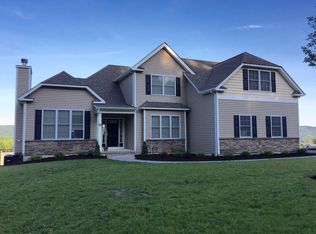 83 S Field Fls, Monroe, NY 10950