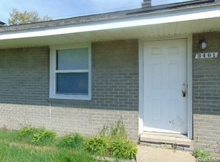 3461 Duffield St, White Lake, MI 48383