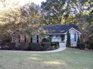 3380 Woodlake Ln, Villa Rica, GA 30180