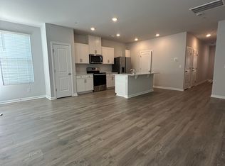 163 Dale Mires Ln, Baxter, TN 38544