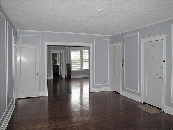 3rd image of 6226 Northwood Ave APT 3E