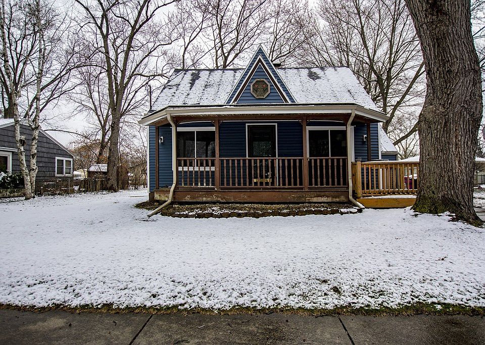 1st image of 134 Parker Ave