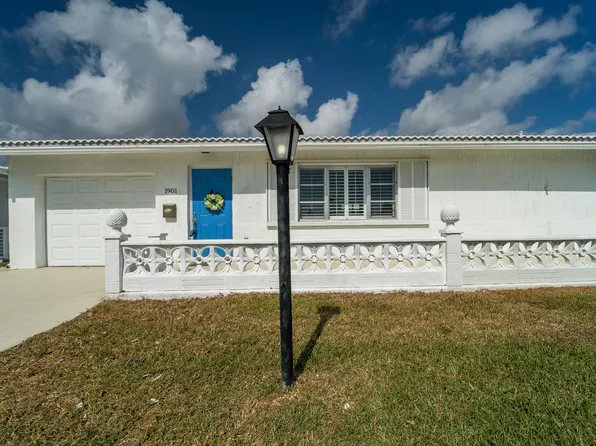 1901 SW 15th Street SW, Boynton Beach, FL 33426