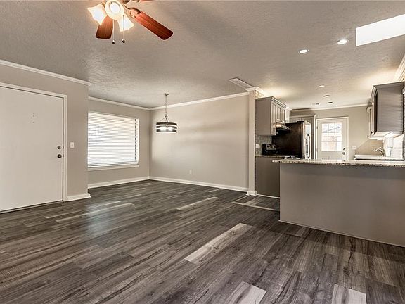 2nd image of 1709 Westminster Pl