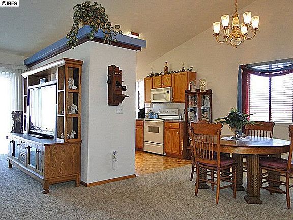 Dining - kitchen combo