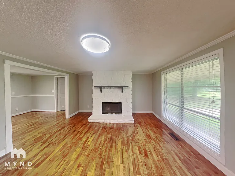 997 Kerr Rd — Photo 8