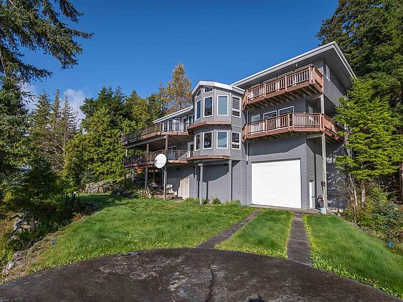 5th image of 225 Loganberry Ct
