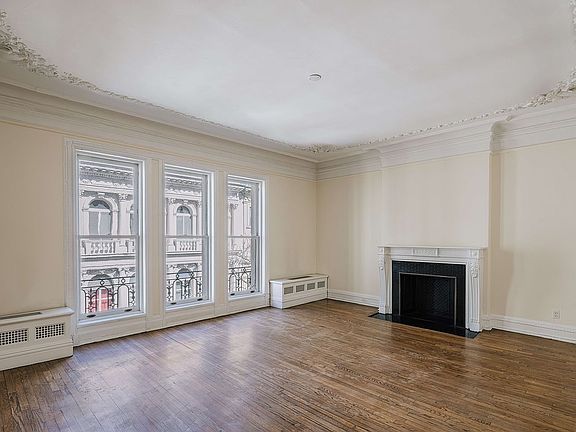 5th image of 14 E 73rd St #Townhouse