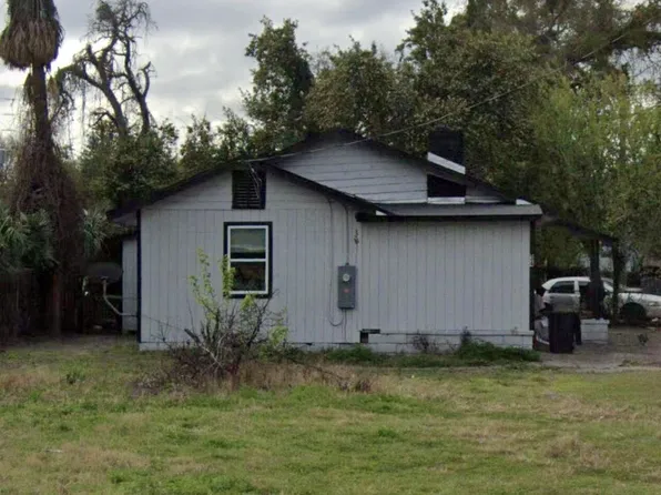 34 LA MAIN Court, Jacksonville, FL 32204