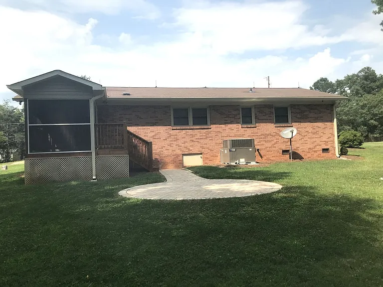8595 Benbow Merrill Rd — Photo 12