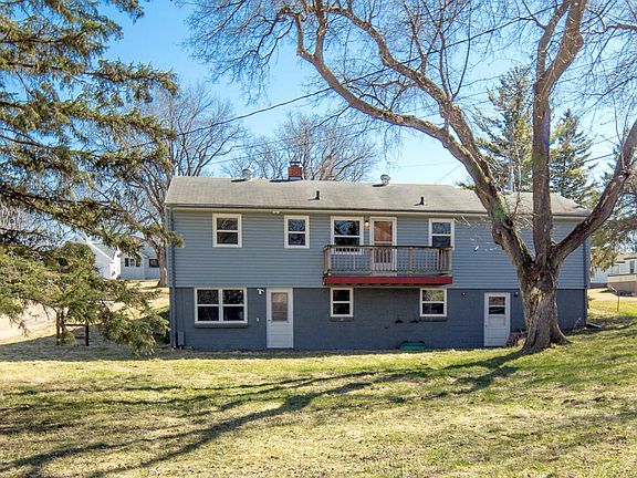 4th image of 1015 E Vasa Ave