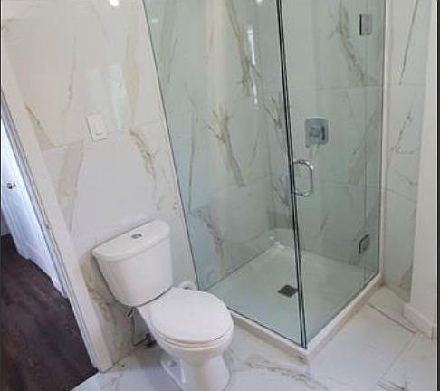 3rd image of 564 Lyons Ln #4