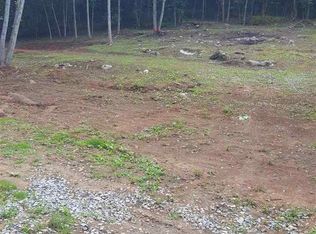 102 Mountain Mist Dr, Del Rio, TN 37727