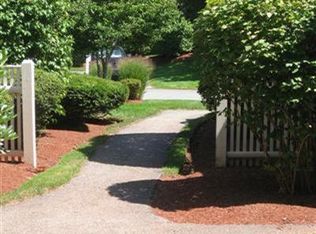234 Kates Path #PENTHOUSE, Yarmouth Pt, MA 02675