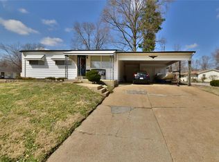 1605 Aspen Dr, Florissant, MO 63031