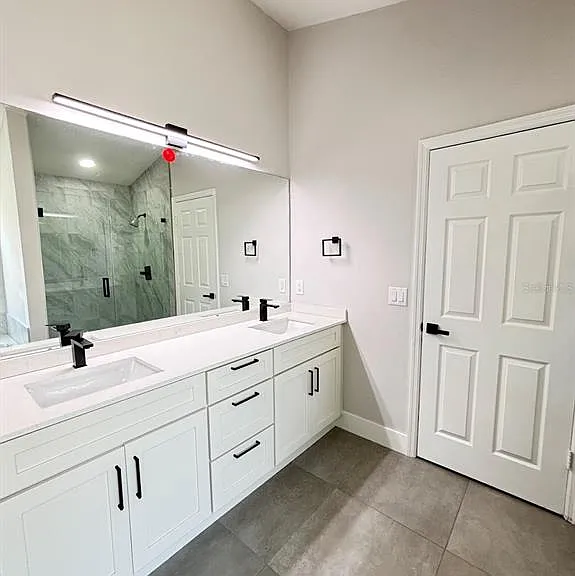 2521 Oneida Loop — Photo 10