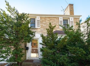 4947 Fairview Ln, Skokie, IL 60077