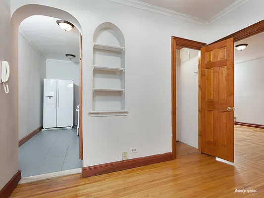 Rented by Abacus Properties | media 21