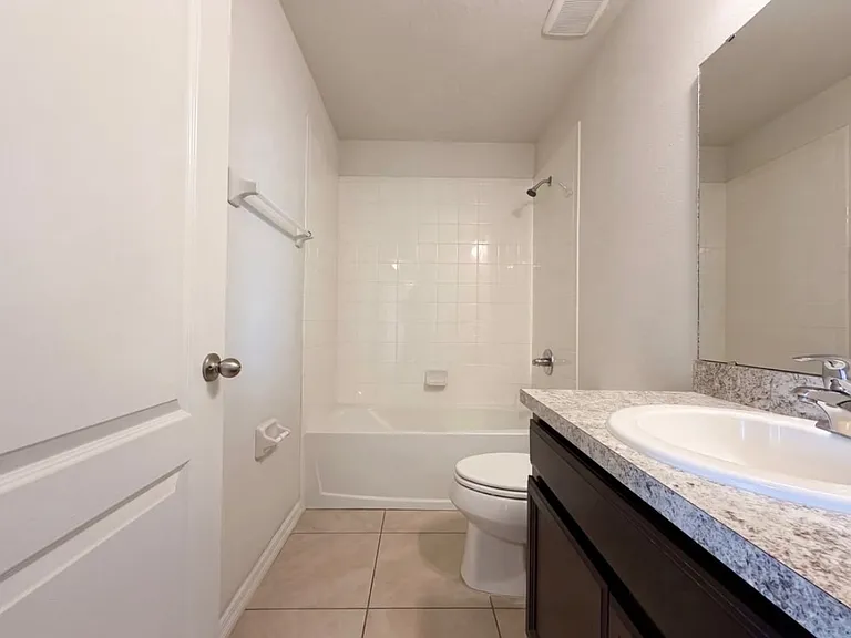 14407 Scottburgh Glen Dr — Photo 12
