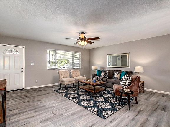 5th image of 2342 W Catalina Ave