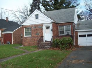 923 Sheridan Ave, Roselle, NJ 07203