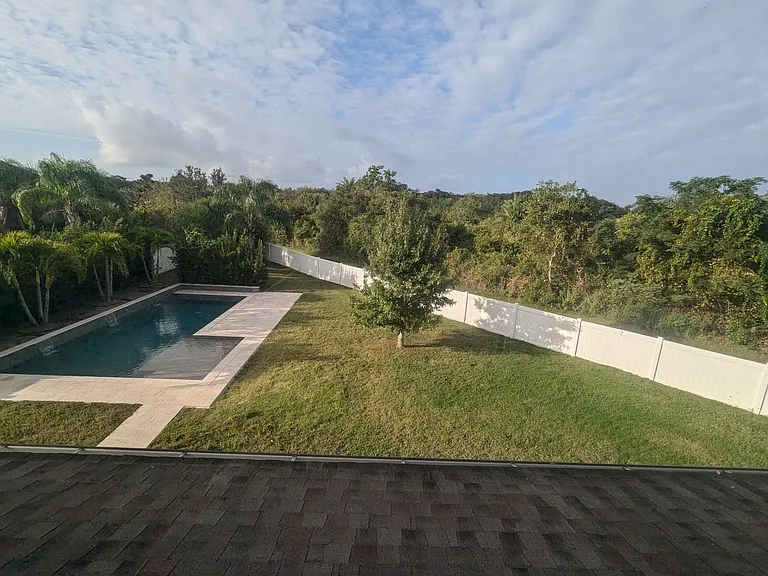 4306 Biscayne Cove Ct — Photo 10
