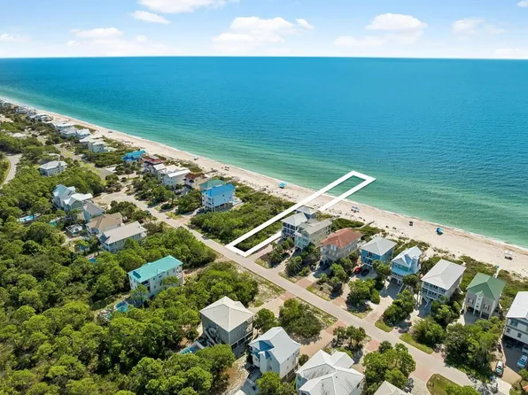 2240 Sailfish Dr, Eastpoint, FL 32328