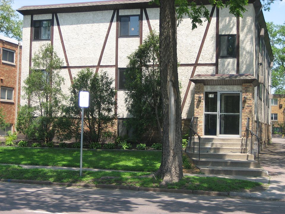 1st image of 515 4th St SE APT 301