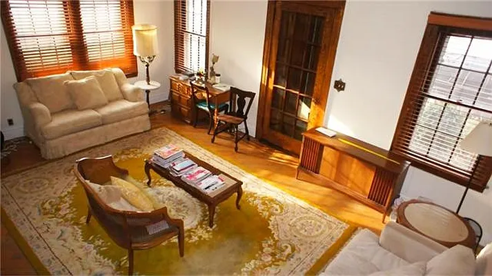 Sold by Mark David | media 29