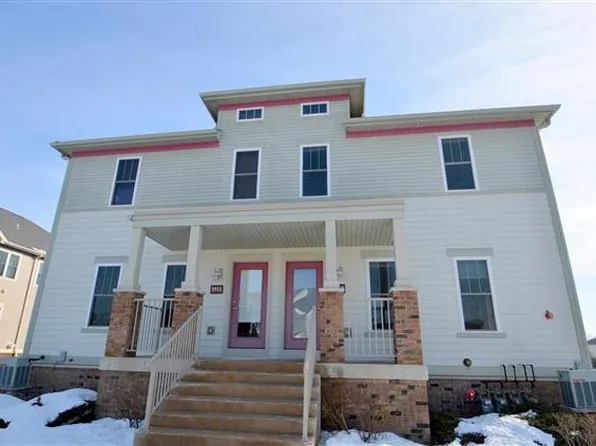 3957 Maple Grove Dr, Madison, WI 53719