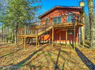 310 Cedar Dr, Long Pond, PA