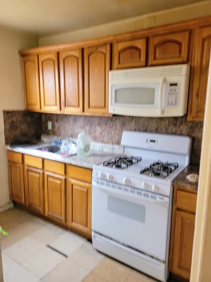 Building Photo - 41A 16th Ave #1