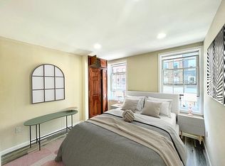 126 Smith St #2, Brooklyn, NY 11201