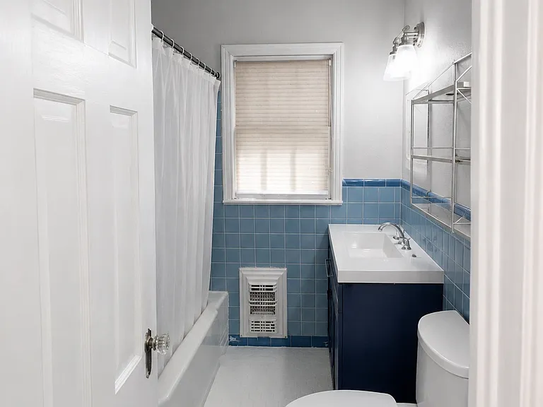 1434 Cedar Oaks Blvd — Photo 9