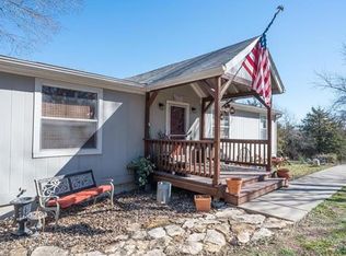 24319 Morning Deer Dr, Paola, KS 66071