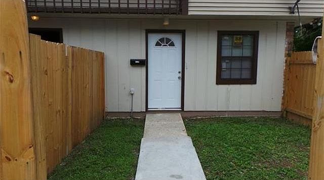 1st image of 3245 Kabel Dr